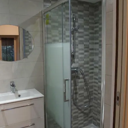 Appartement Gît' de Pom' à Saint-Romain-de-Lerps Extérieur photo