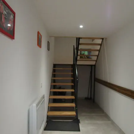 Appartement Gît' de Pom' à Saint-Romain-de-Lerps Extérieur photo